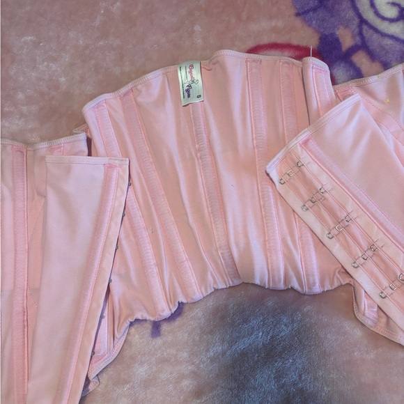 1044 Deluxe Snatching Corset - Picture 6 of 7